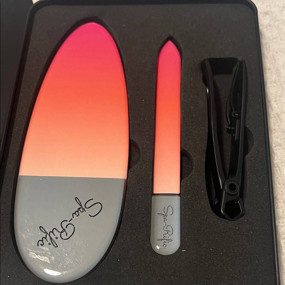 Spa-Rific Gradient Nail File Set - Picture 2 of 4